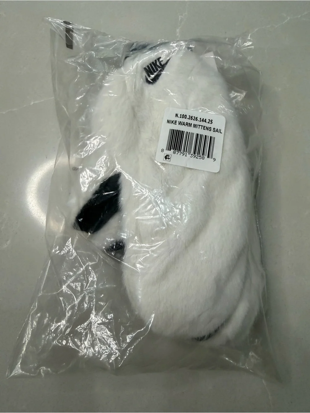 NWT Nike Warm Faux Fur Winter Mittens Sail White Black Swoosh XS/S